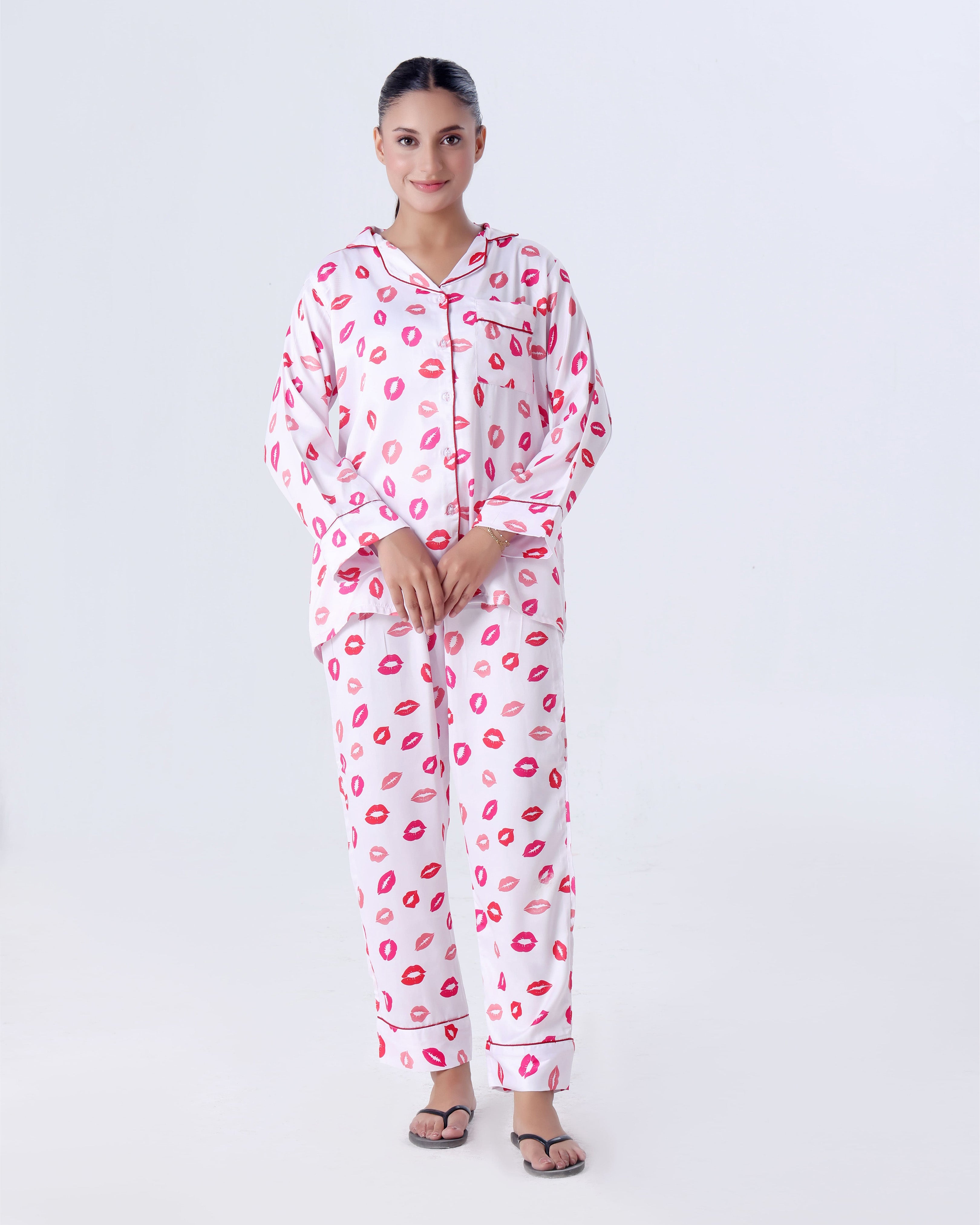 Silk Pajama Suit with Scrunchie - Lush Lips